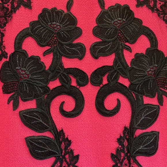 ๐ Dolce & Gabbana ๐ โ Pink Long Sleeve Midi Dress - Picture 4 of 8